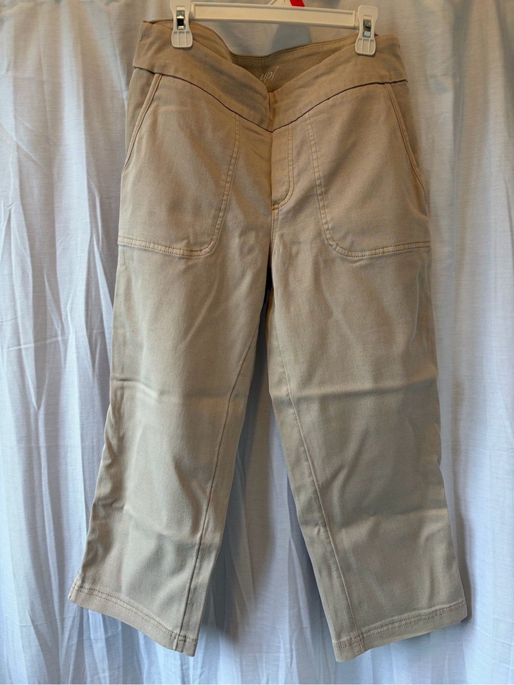Women's Up Casual Beige Capri Pants